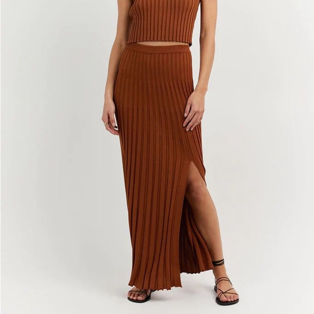 DISSH Ada Tan Knit Midi Skirt